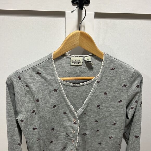 Gorgeous vintage long sleeve cardigan and tee combo, size small floral pattern - Picture 4 of 9